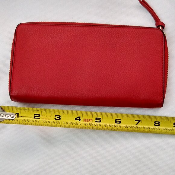 Tory Burch Pebble Leather Wallet Organizer Red - Picture 2 of 6